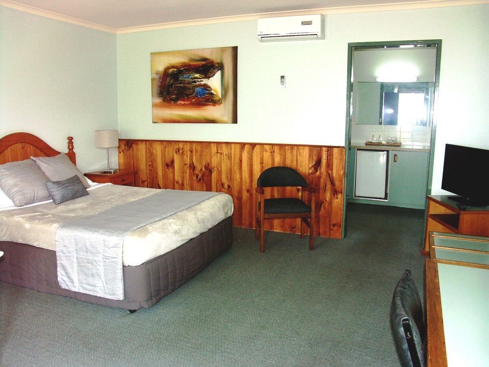 Melaleuca Motel Portland Exterior photo